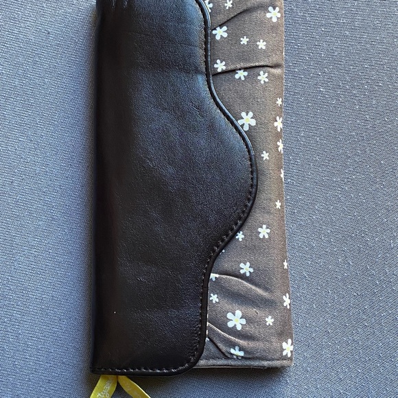 Thirty-one wallet. - Picture 5 of 7